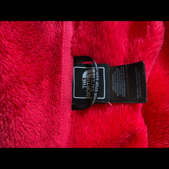 The North Face hot pink super soft fleece - lightweight - Picture 7 of 8